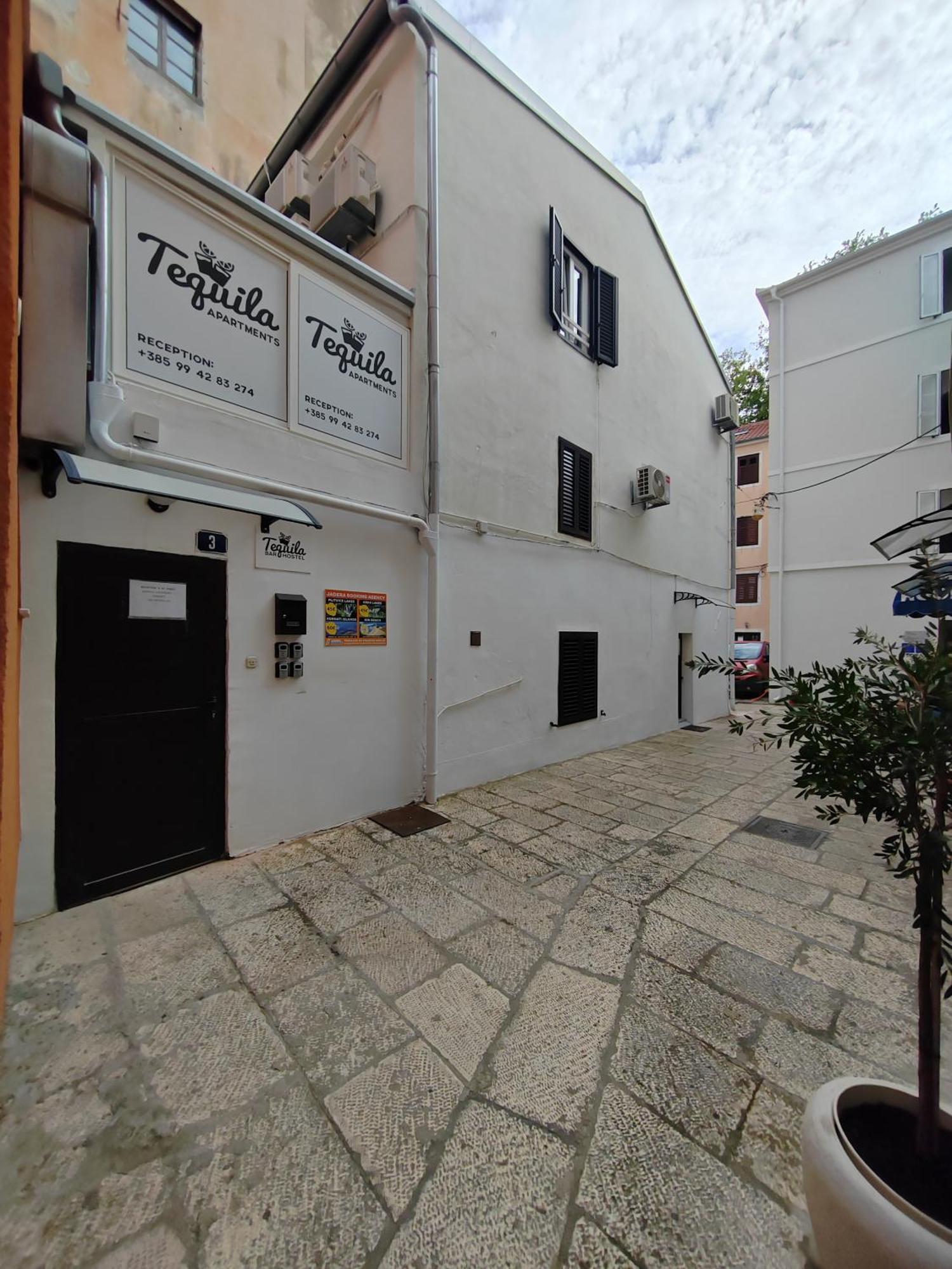 Tequila Apartments (Adults Only) Zadar Exterior foto